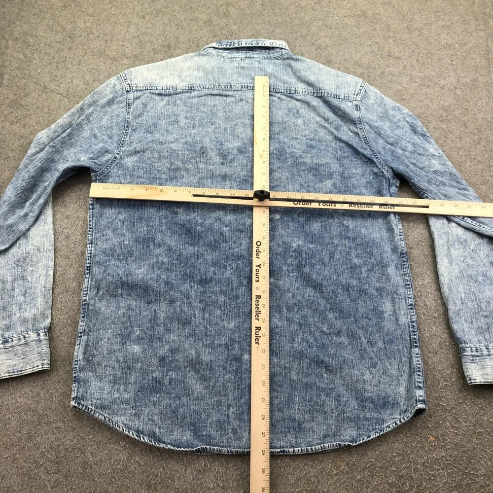 Levis levis shirt